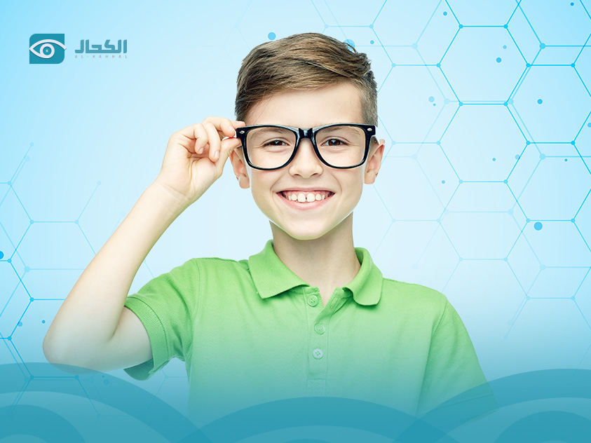 فحص-قاع-العين-للاطفال